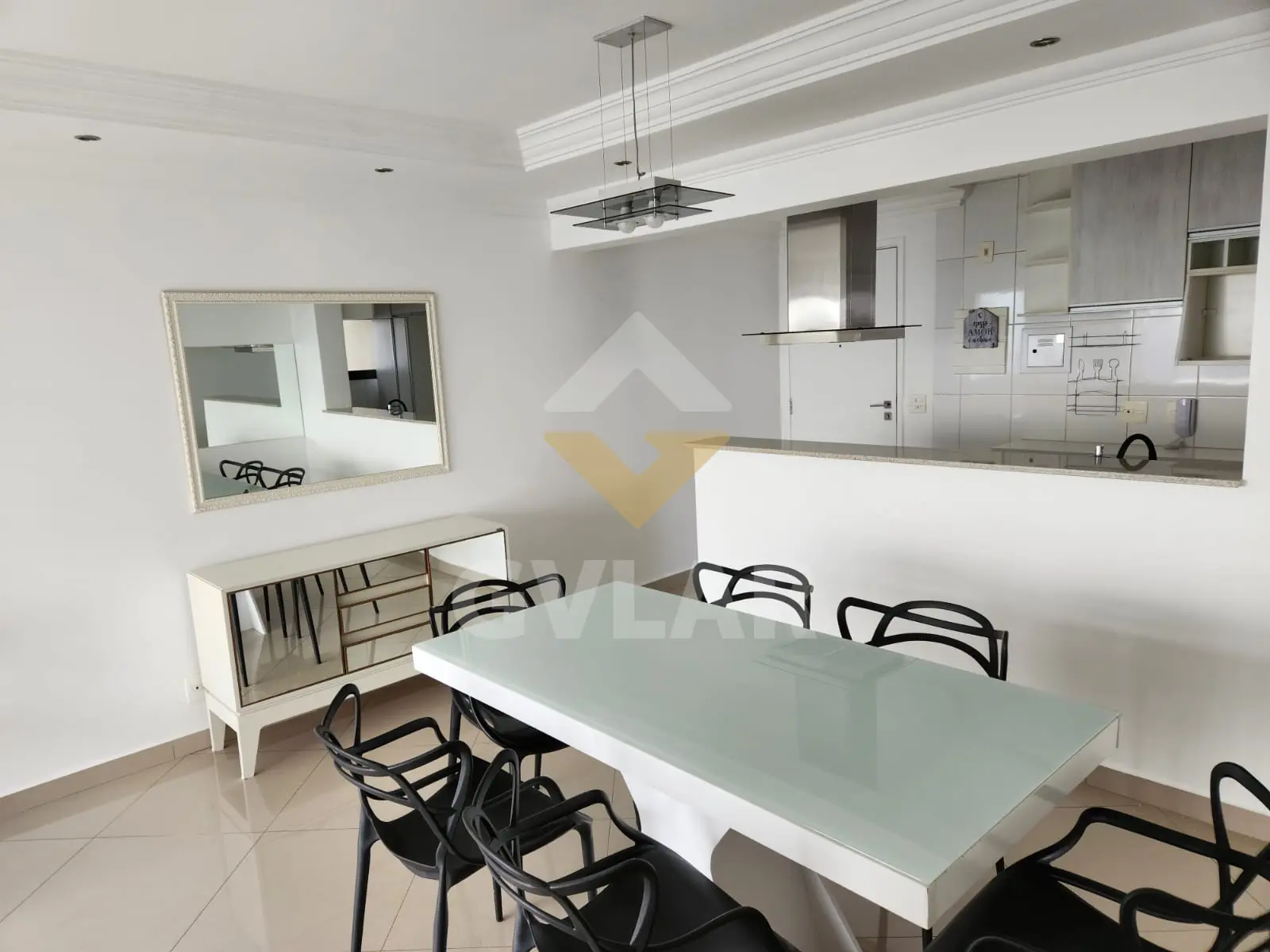 APARTAMENTO NA MOOCA EM CONDOMÍNIO CLUBE